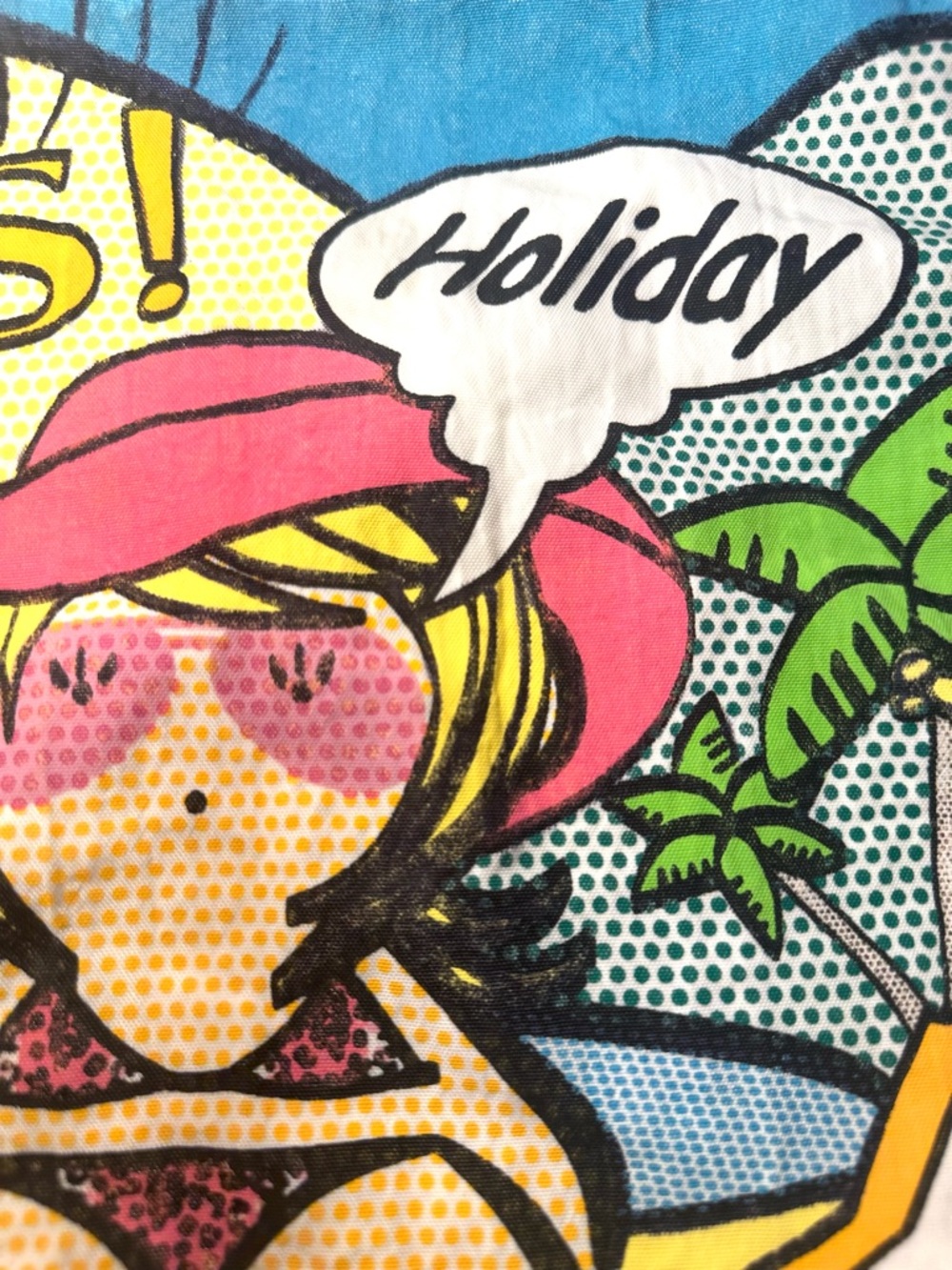 TOUS Pop-Art Holiday Beach Tote - White, Red, Yellow, Blue, Pink, Green Canvas - Picture 4 of 16